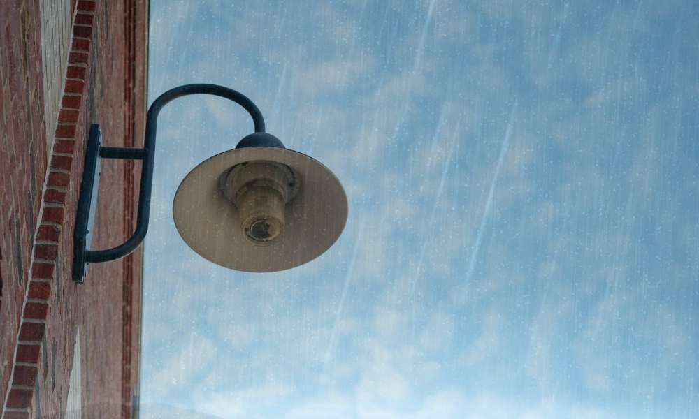 How To Protect Outdoor Lights From Rain